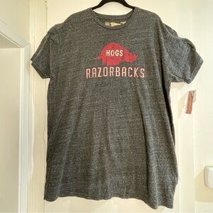 NWT Gray Hogs Razorbacks Women’s T-Shirt 2XL